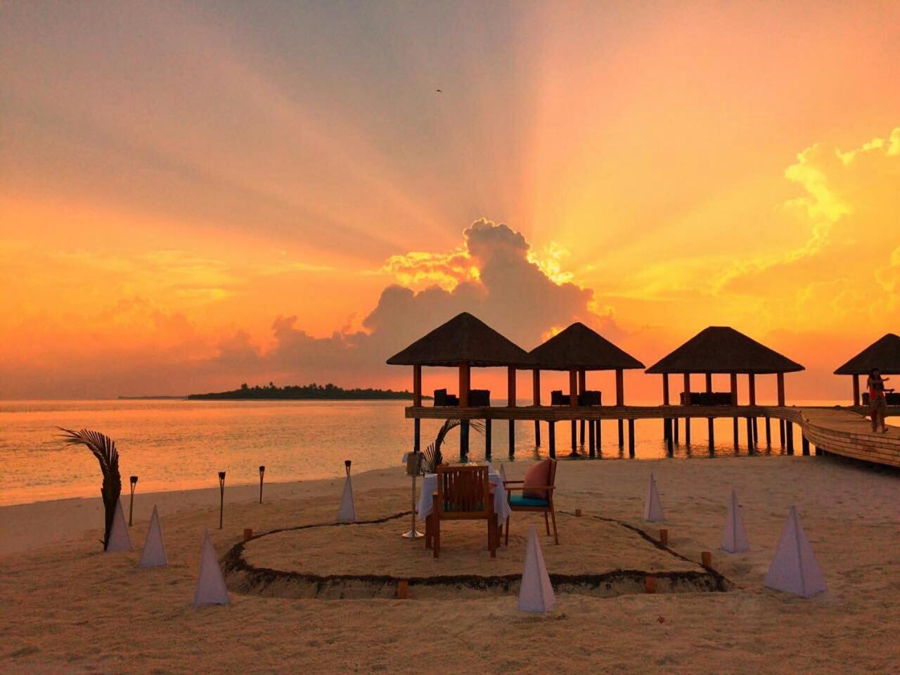 Kudafushi Resort & Spa Meedhoo  Esterno foto